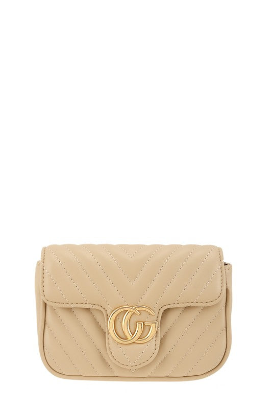 Chevron Quilted CG Buckle Crossbody Bag – Chic & Elegant