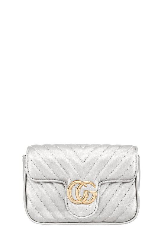 Chevron Quilted CG Buckle Crossbody Bag – Chic & Elegant