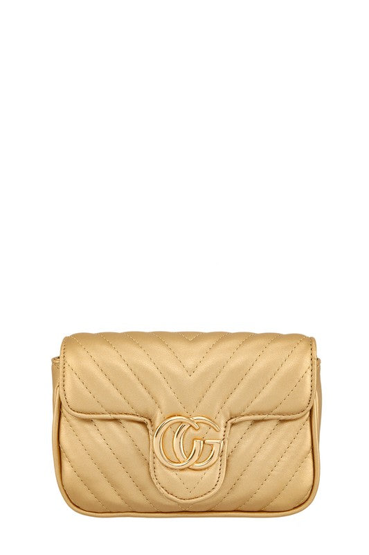 Chevron Quilted CG Buckle Crossbody Bag – Chic & Elegant