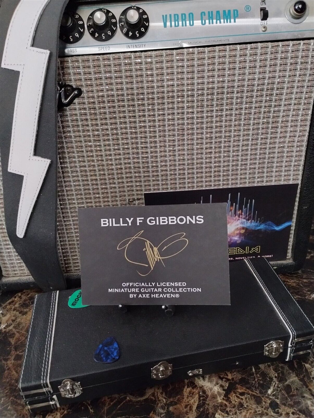 BILLY GIBBONS-Pinstripe Gibson LPaul Goldtop 1:4Scale Replica Guitar~Axe Heaven~