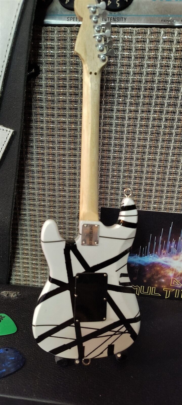 EDDIE VAN HALEN - Black & White "Eruption" 1:4 Scale Replica Guitar ~Licensed~