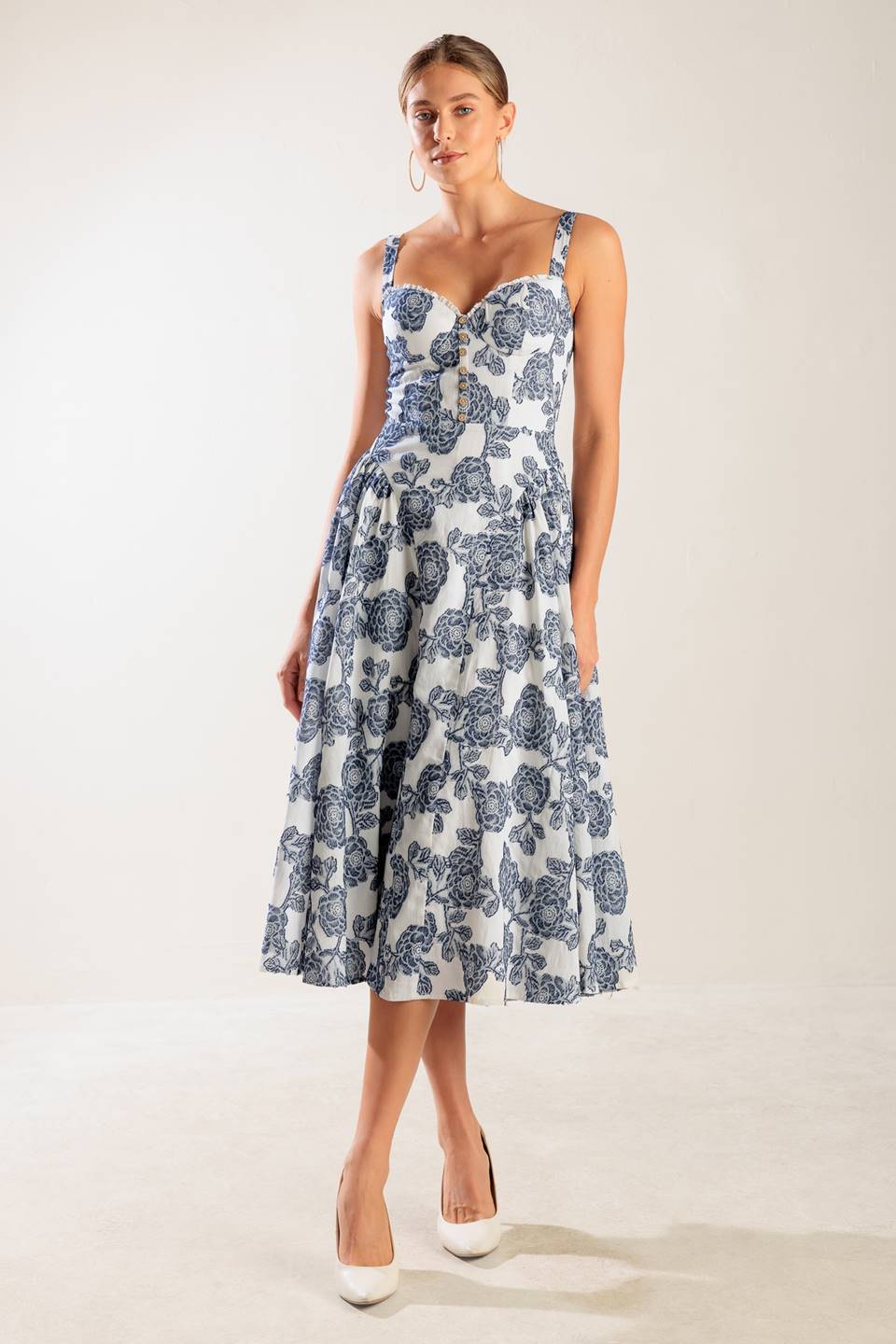 EXPLORING NEW INTERESTS WOVEN MIDI DRESS