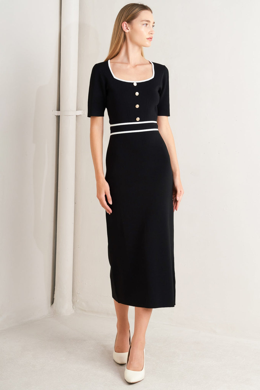 ELEGANT FRAME SWEATER KNIT MIDI DRESS