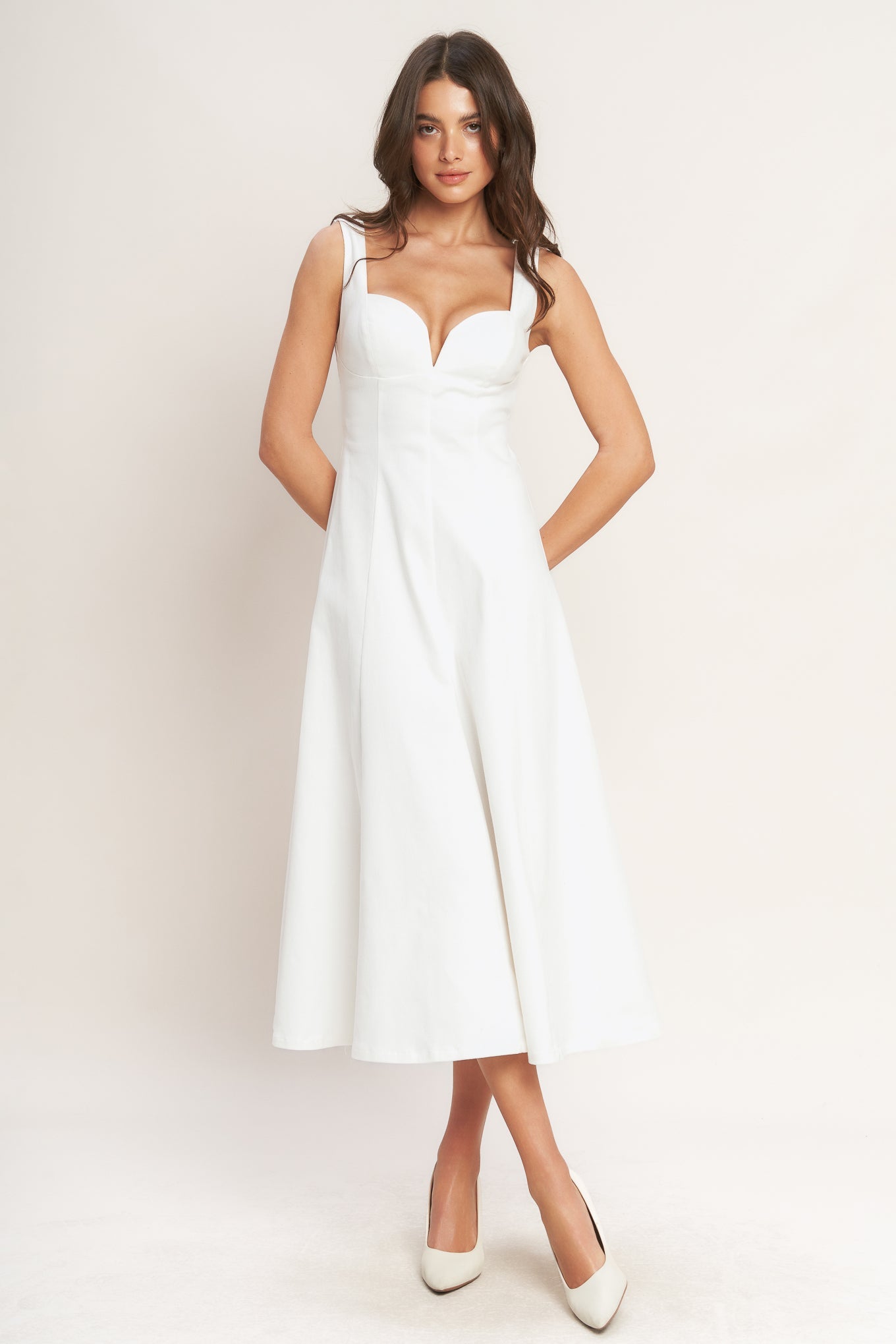BALANCED PROPORTION WOVEN MIDI DRESS